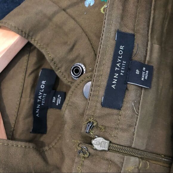 ANN TAYLOR Embroidered Floral Safari Jacket Skirt Blazer Coordinating Set Green - Picture 6 of 7